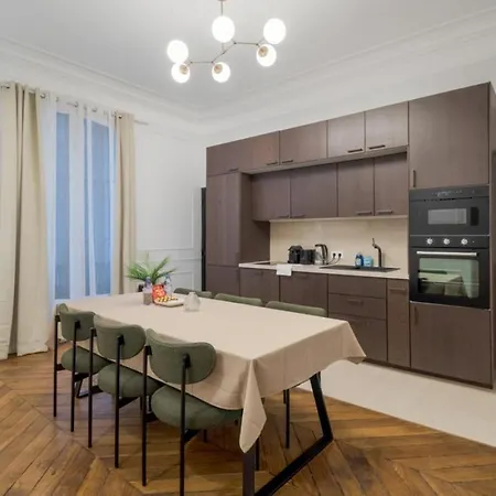 아파트 Mobility Lease - La Fayette - 8 People 파리