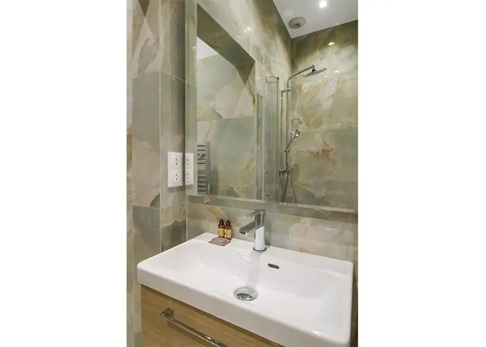 Mobility Lease - La Fayette - 8 People アパート パリ