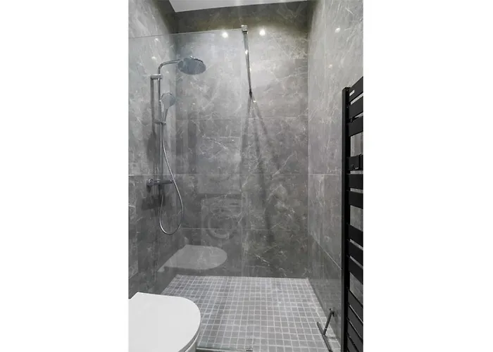 Mobility Lease - La Fayette - 8 People アパート